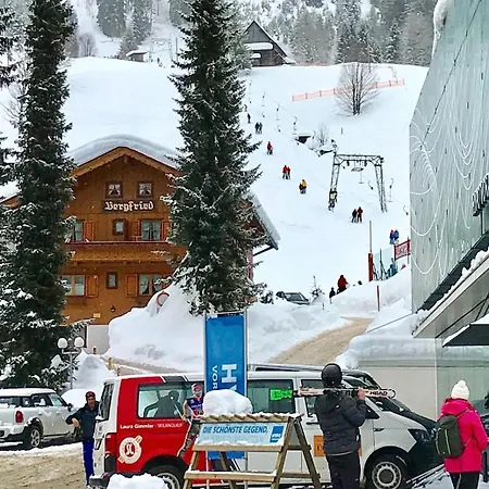 アパート Bergfried *